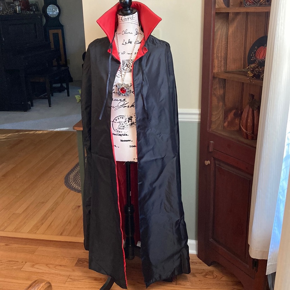 Halloween Dracula cape and pendant neck chain